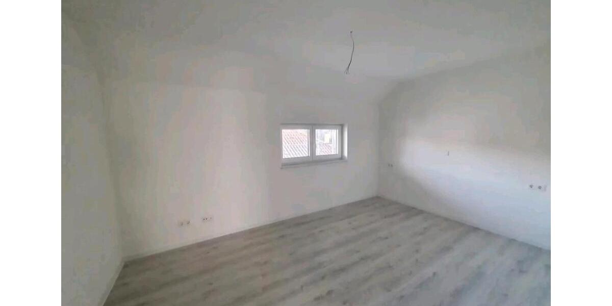 Dachgeschoßwohnung Aalen Unterkochen - 2 Zimmer, 60 m&sup2;, 890&euro; | Angebot:25852596