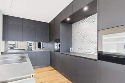 Wohnung zum Mieten in Niedernberg 1.990 € 138 m² 3 zimmer