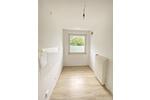 Etagenwohnung Solingen - 3 Zimmer, 69 m&sup2;, 719&euro; | Angebot:24522822