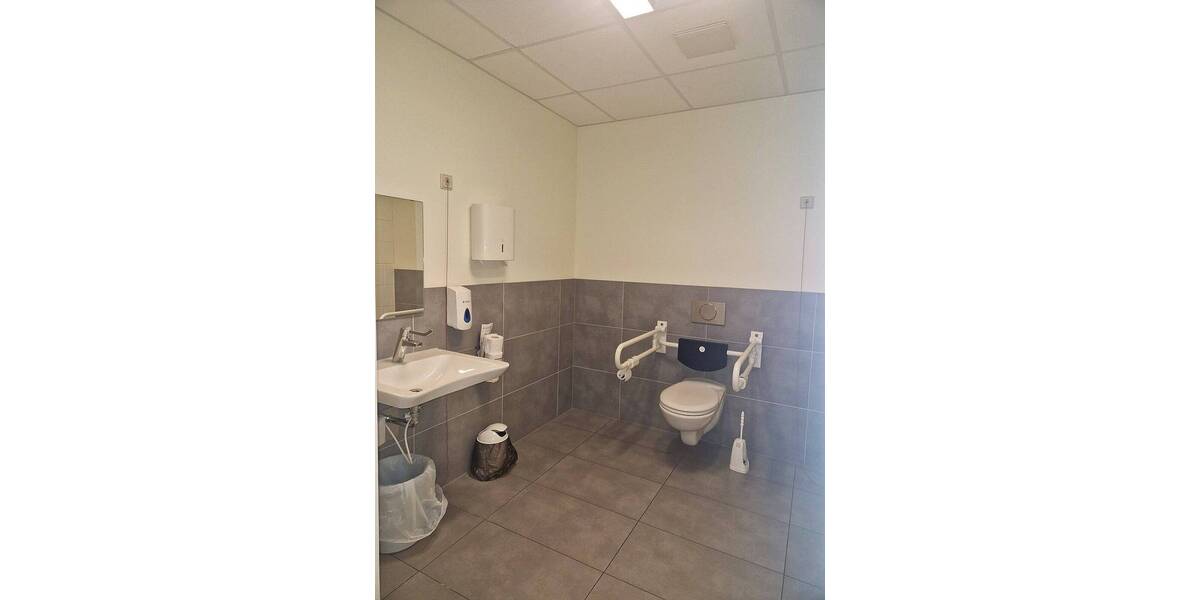 Gewerbeobjekt Döbeln Sörmitz - 5 Zimmer, 10.410&euro; | Angebot:25743296