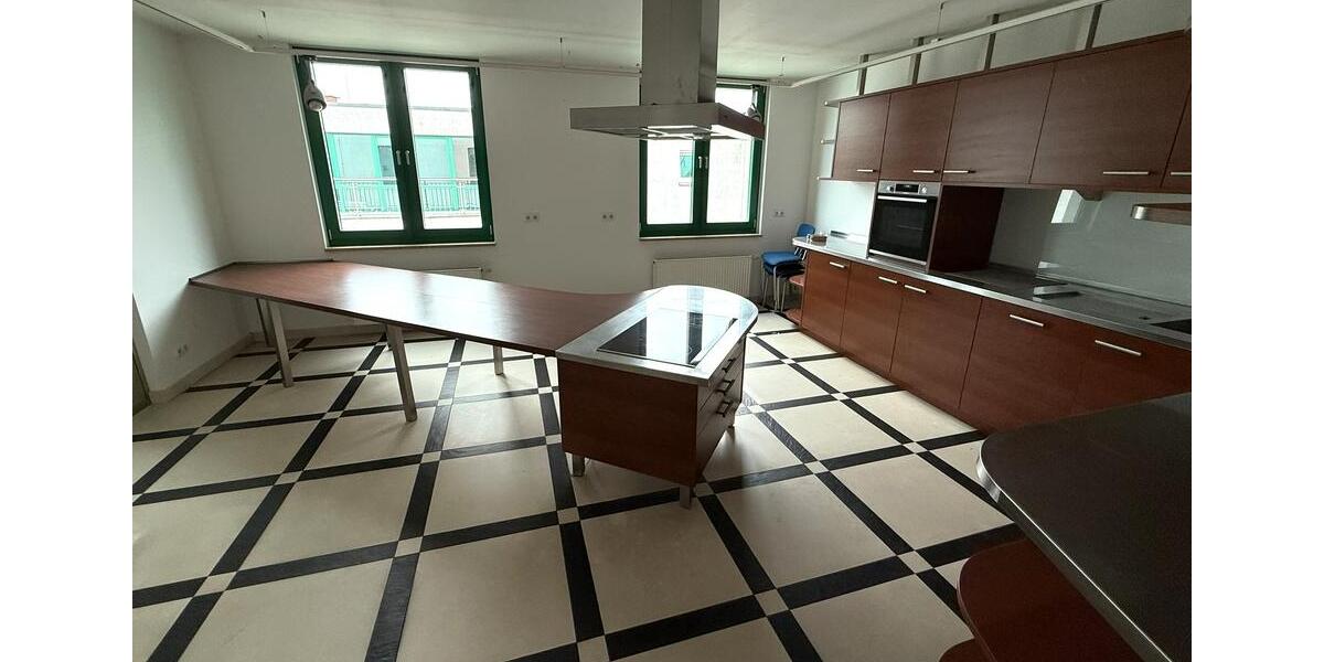 Große Gewerbeeinheit mit Glasfaseranschluss in Peitz zu vermieten! zimmer