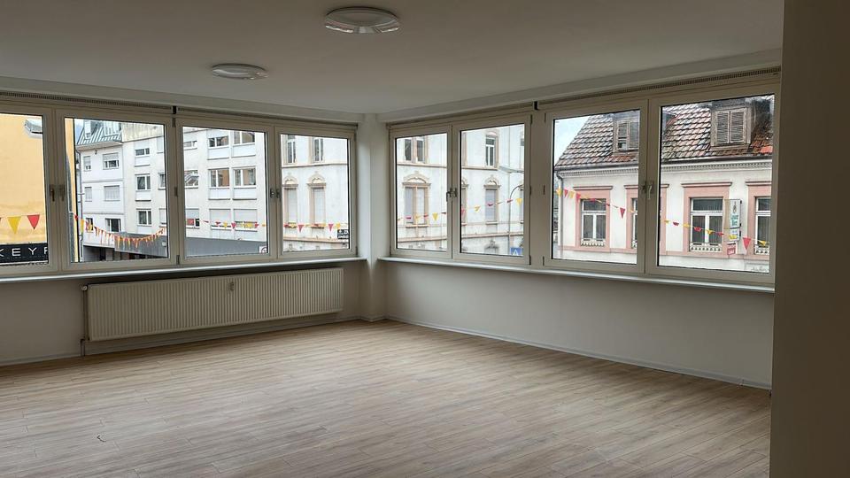 Etagenwohnung Lörrach - 1 Zimmer, 54 m&sup2;, 1.000&euro; | Angebot:26475906