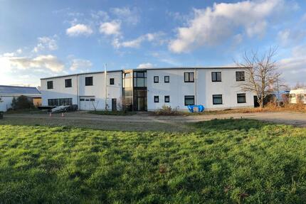 Gewerbeobjekt Zwenkau - 650&euro; | Angebot:23023185