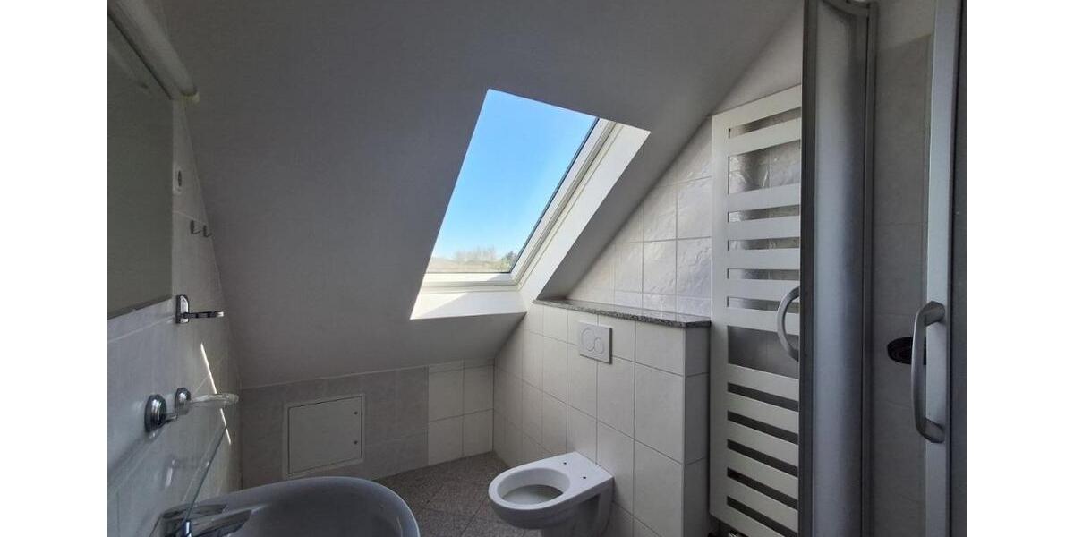 Dachgeschoßwohnung Chorin - 2.5 Zimmer, 42 m&sup2;, 420&euro; | Angebot:26266120