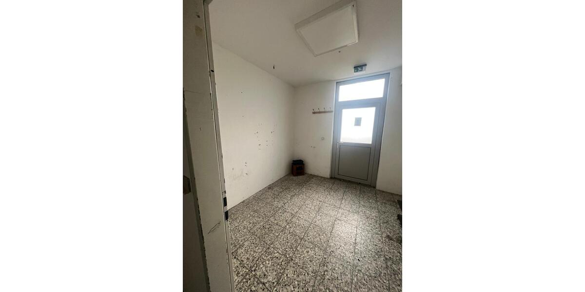 Gewerbeobjekt Duisburg Rheinhausen - 1.400&euro; | Angebot:20379044