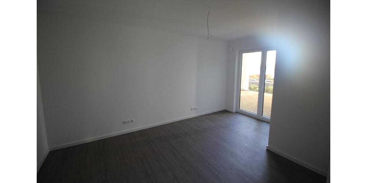 Erdgeschoßwohnung Schwerin Altstadt - 3 Zimmer, 110 m&sup2;, 1.650&euro; | Angebot:24495567