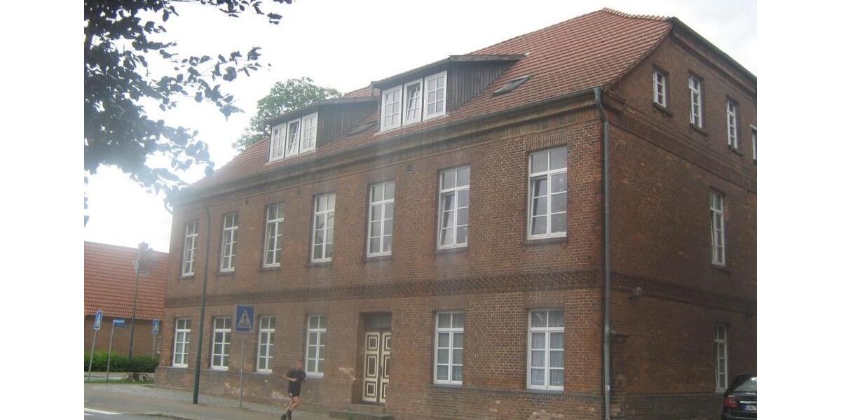 Dachgeschoßwohnung Hagenow - 3 Zimmer, 78 m&sup2;, 500&euro; | Angebot:25868131