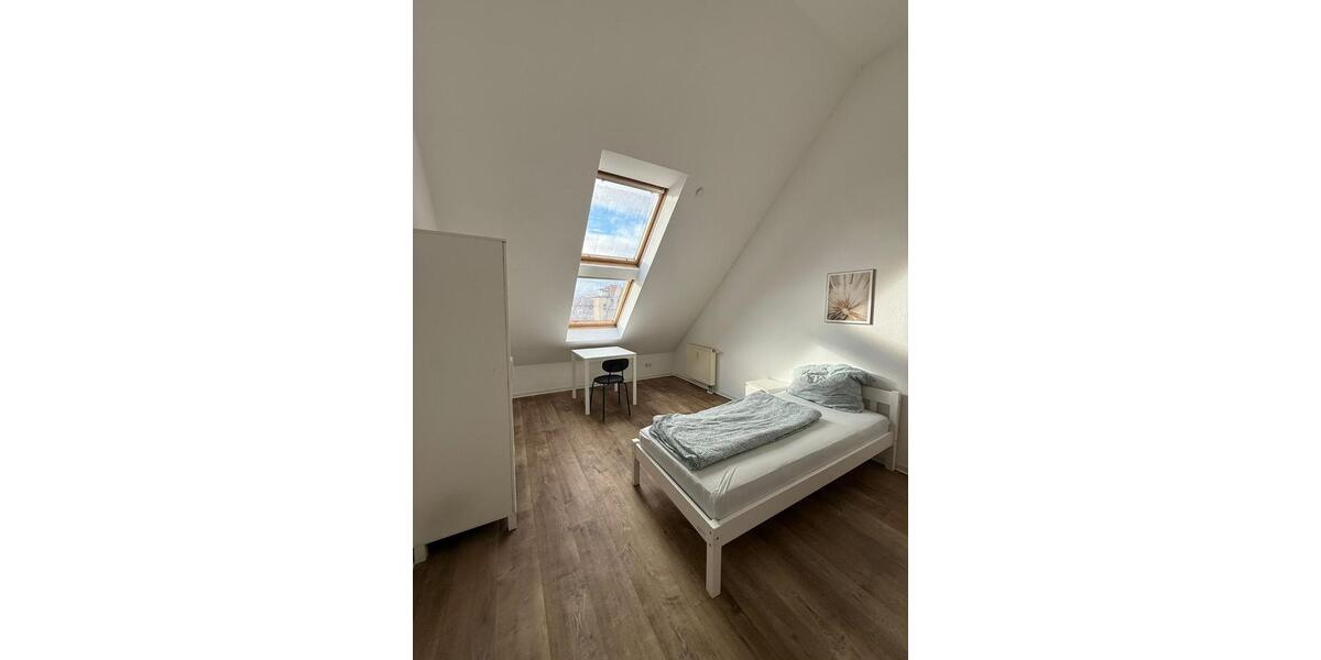 Wohnen auf Zeit Erfurt Johannesvorstadt - 1 Zimmer, 16 m&sup2;, 375&euro; | Angebot:25232367