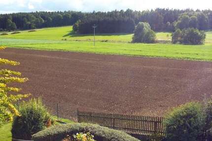 Haus Pentling - 7 Zimmer, 140 m&sup2;, 1.800&euro; | Angebot:26119440