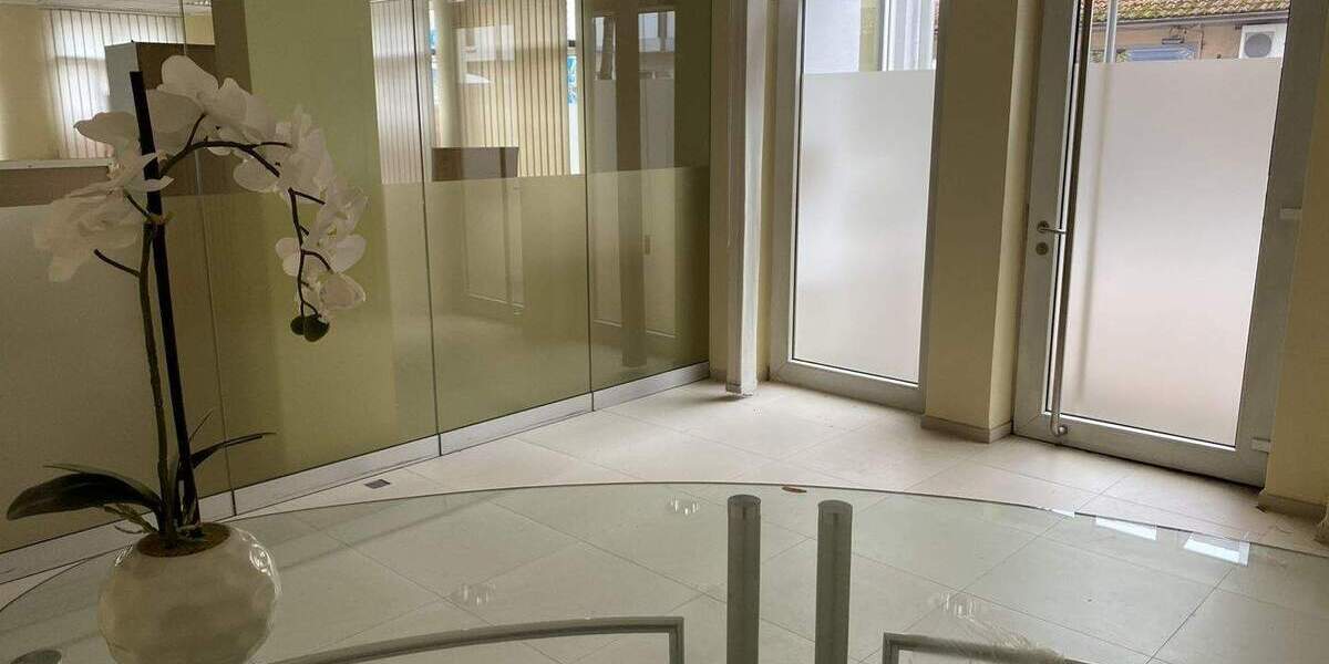 Gewerbeobjekt Kolbermoor - 4 Zimmer, 248 m&sup2;, 3.375&euro; | Angebot:23823079