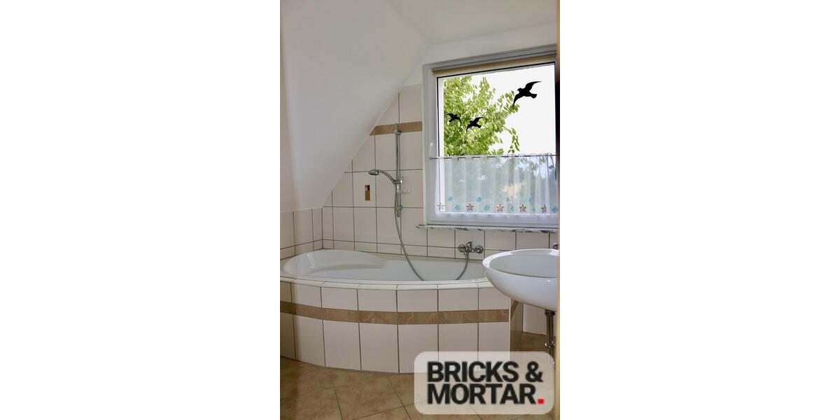 +++ Wohnen und Arbeiten unter einem Dach im Dresdner Westen+++ Ideal für Selbständige! 4 zimmer