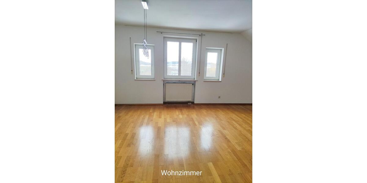 Dachgeschoßwohnung Arnstorf - 2 Zimmer, 75 m&sup2;, 550&euro; | Angebot:26546298