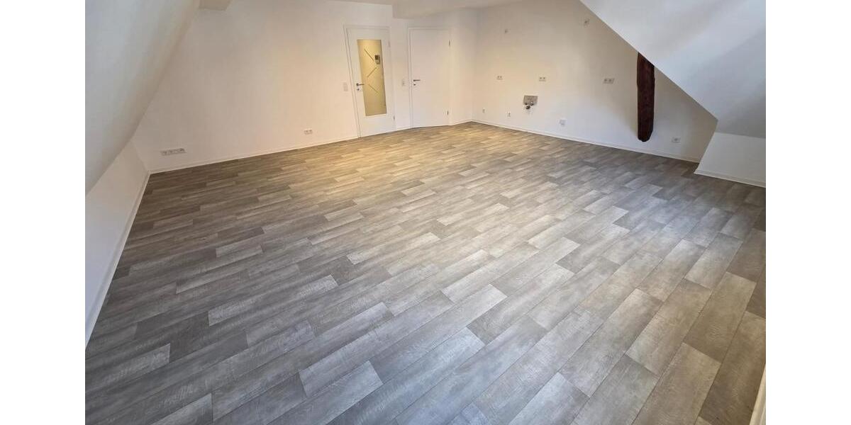 Dachgeschoßwohnung Oelde - 2 Zimmer, 65 m&sup2;, 795&euro; | Angebot:24570932