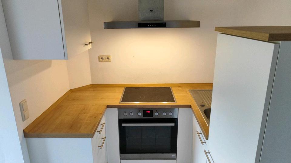 Etagenwohnung Kiel Neumühlen-Dietrichsdorf - 1 Zimmer, 36 m&sup2;, 670&euro; | Angebot:26606921