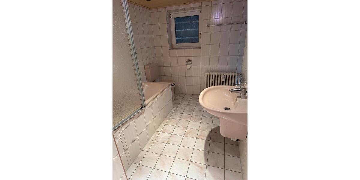 Erdgeschoßwohnung Essen Stadtbezirk IV - 2 Zimmer, 74 m&sup2;, 790&euro; | Angebot:26522793
