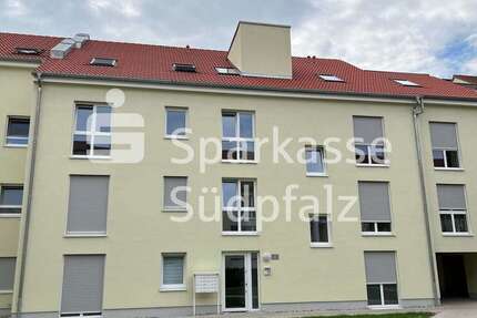 Wohnung Ludwigshafen Ludwigshafen-Oggersheim - 3 Zimmer, 88 m&sup2;, 1.040&euro; | Angebot:27230103