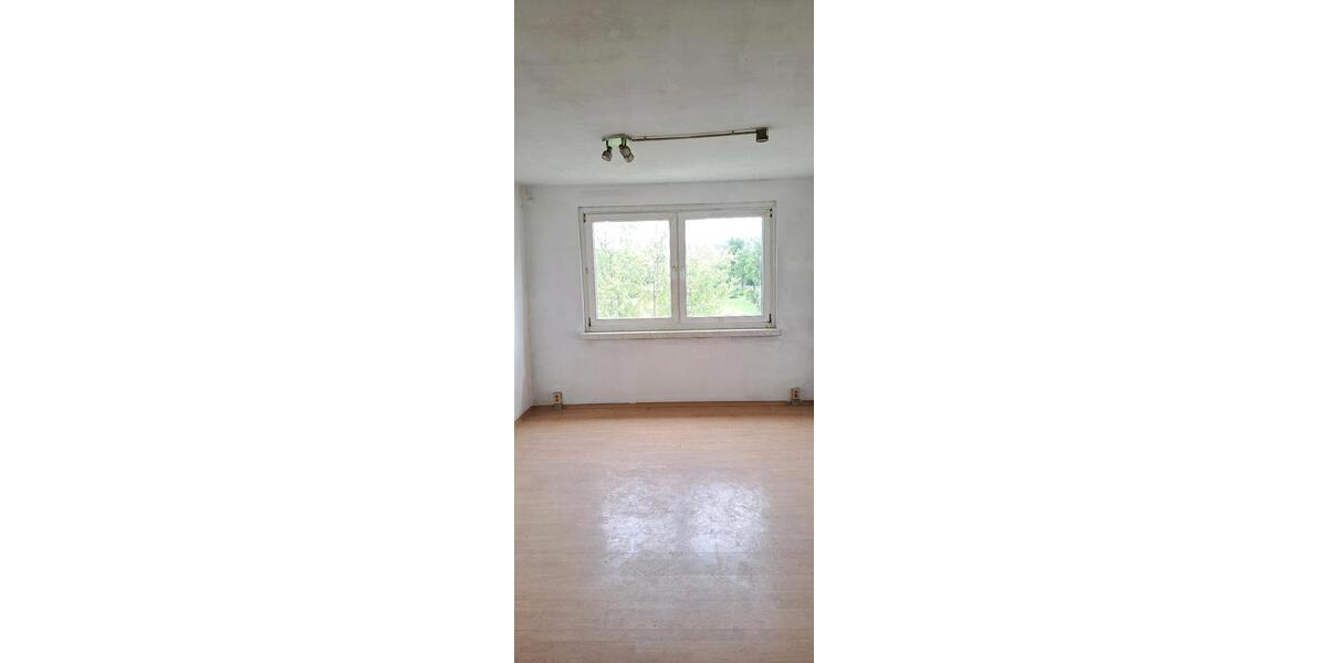 Etagenwohnung Königsbrück - 1 Zimmer, 35 m&sup2;, 250&euro; | Angebot:26697002