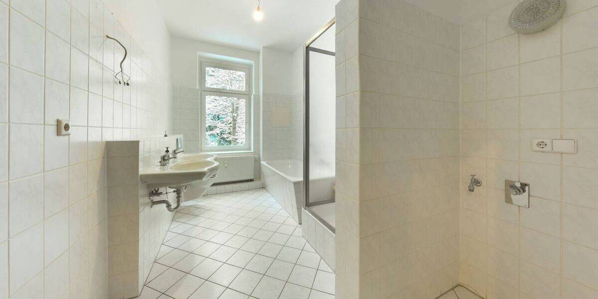 Etagenwohnung Magdeburg Stadtfeld Ost - 3 Zimmer, 92 m&sup2;, 750&euro; | Angebot:26798650