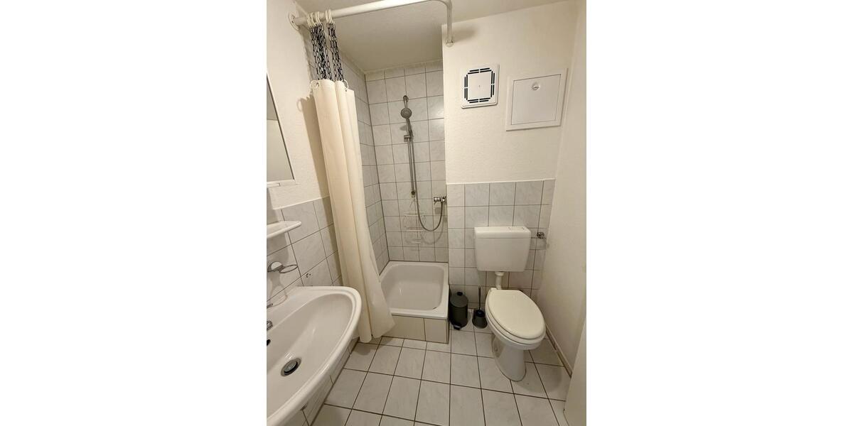 Etagenwohnung Nürnberg Almoshof - 1 Zimmer, 30 m&sup2;, 480&euro; | Angebot:26606053