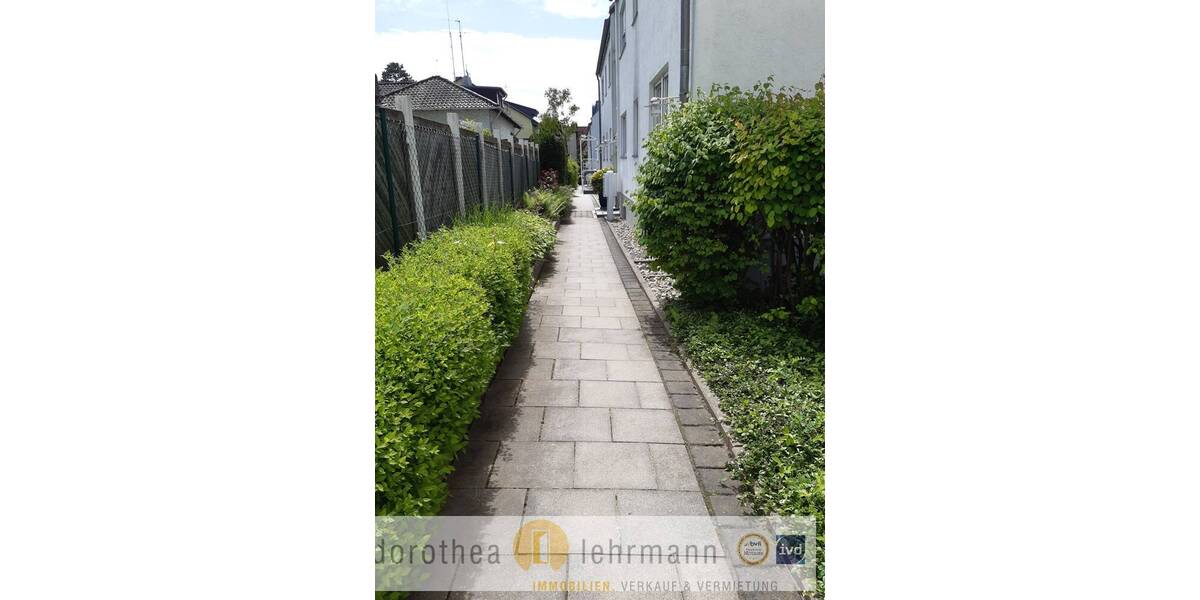 Etagenwohnung Wiesbaden Südost - 4 Zimmer, 152 m&sup2;, 1.900&euro; | Angebot:26170806