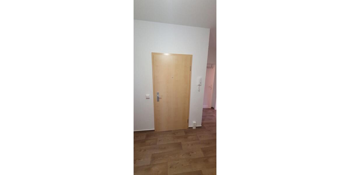 Etagenwohnung Stralsund Langendorfer Berg - 1 Zimmer, 40 m&sup2;, 485&euro; | Angebot:25986006