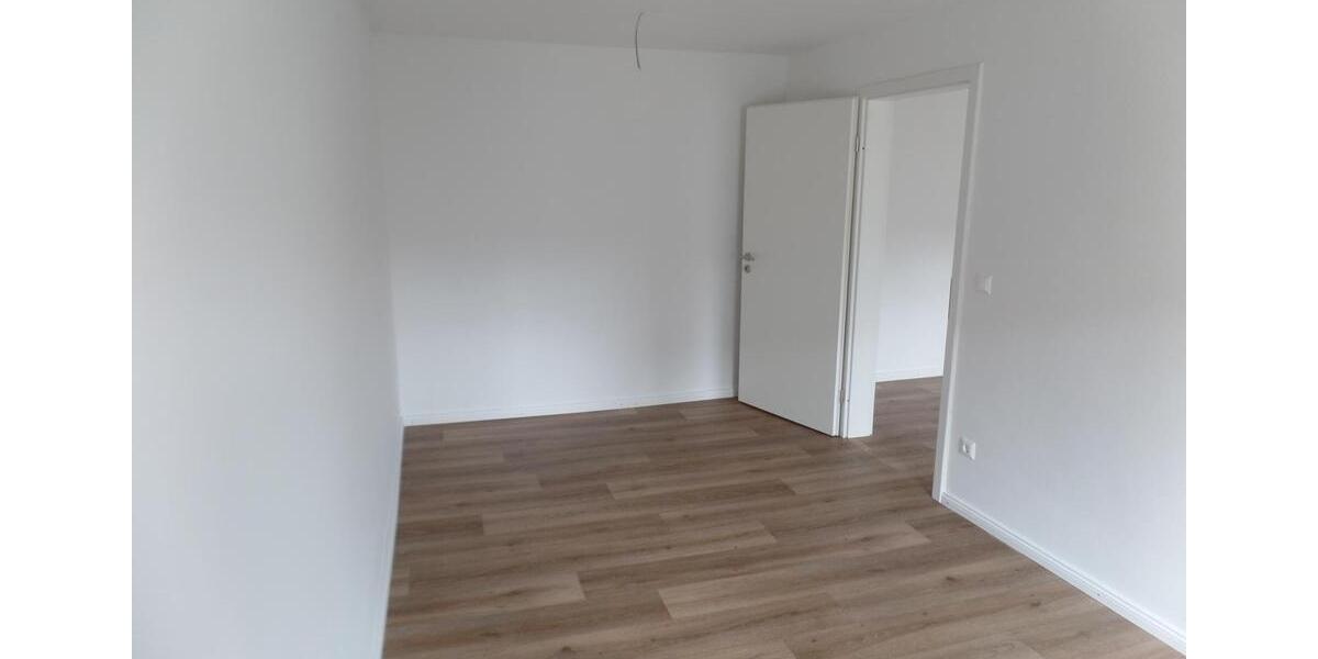 Etagenwohnung Görlitz - 4 Zimmer, 84 m&sup2;, 550&euro; | Angebot:26035925
