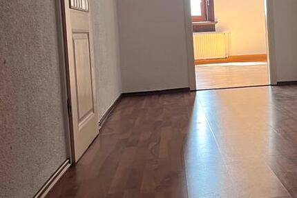 Wohnung Waltershausen - 4 Zimmer, 127 m&sup2;, 980&euro; | Angebot:26478783