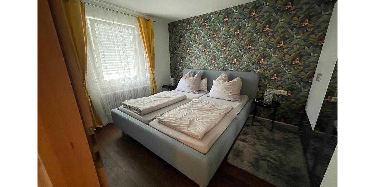 2-Zimmerwohnung mit Balkon, TV, Wlan, BadWc, Küche, Doppelbett, Essplatz, Waschmaschine, Trockner und Parkplatz 2 zimmer