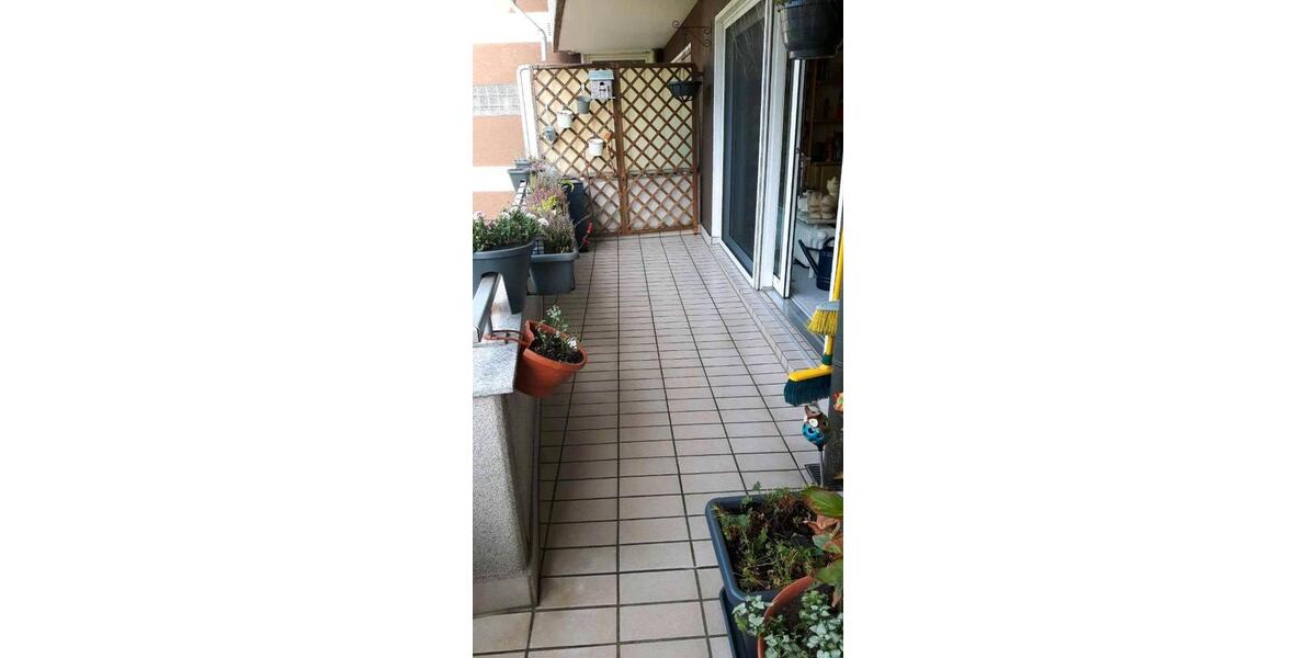 Etagenwohnung Essen Stadtbezirk III - 4 Zimmer, 113 m&sup2;, 1.200&euro; | Angebot:26632825