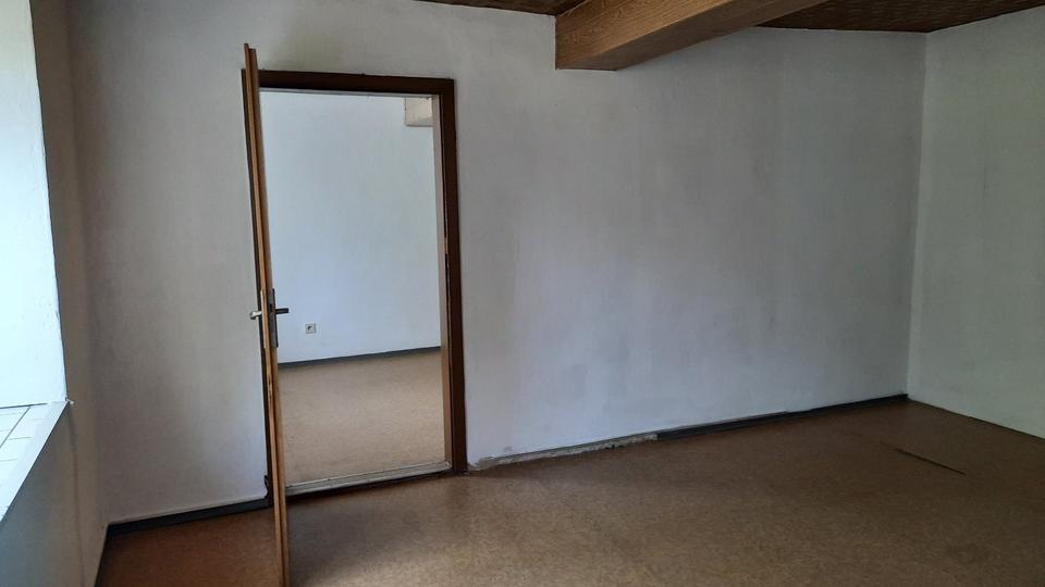 Erdgeschoßwohnung Salzatal - 3 Zimmer, 79 m&sup2;, 260&euro; | Angebot:25637923