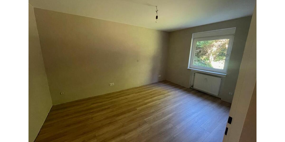 Erdgeschoßwohnung Sankt Ingbert - 4 Zimmer, 86 m&sup2;, 835&euro; | Angebot:26295589