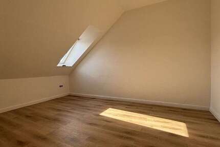 Wohnung Sehnde Müllingen - 3 Zimmer, 72 m&sup2;, 612&euro; | Angebot:25354925