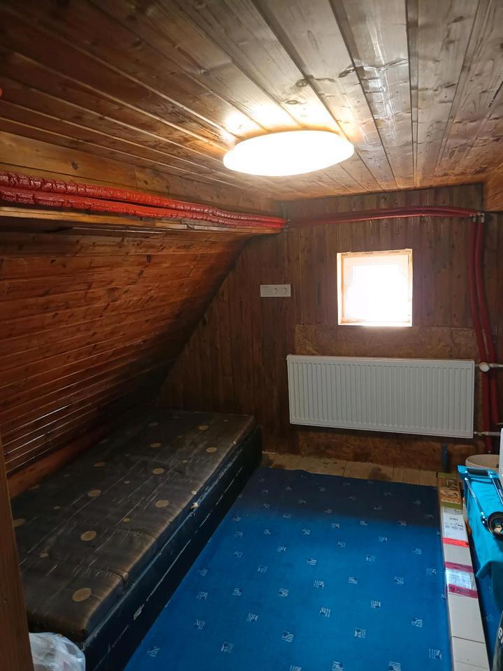Dachgeschoss Miete 2 Zimmer