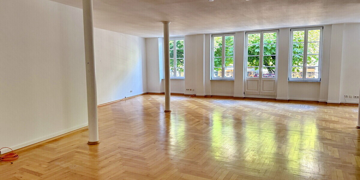 Großzügige Bürofläche in absoluter Bestlage - Gewerbeobjekt Baden-Baden Innenstadt | Angebot:26932317