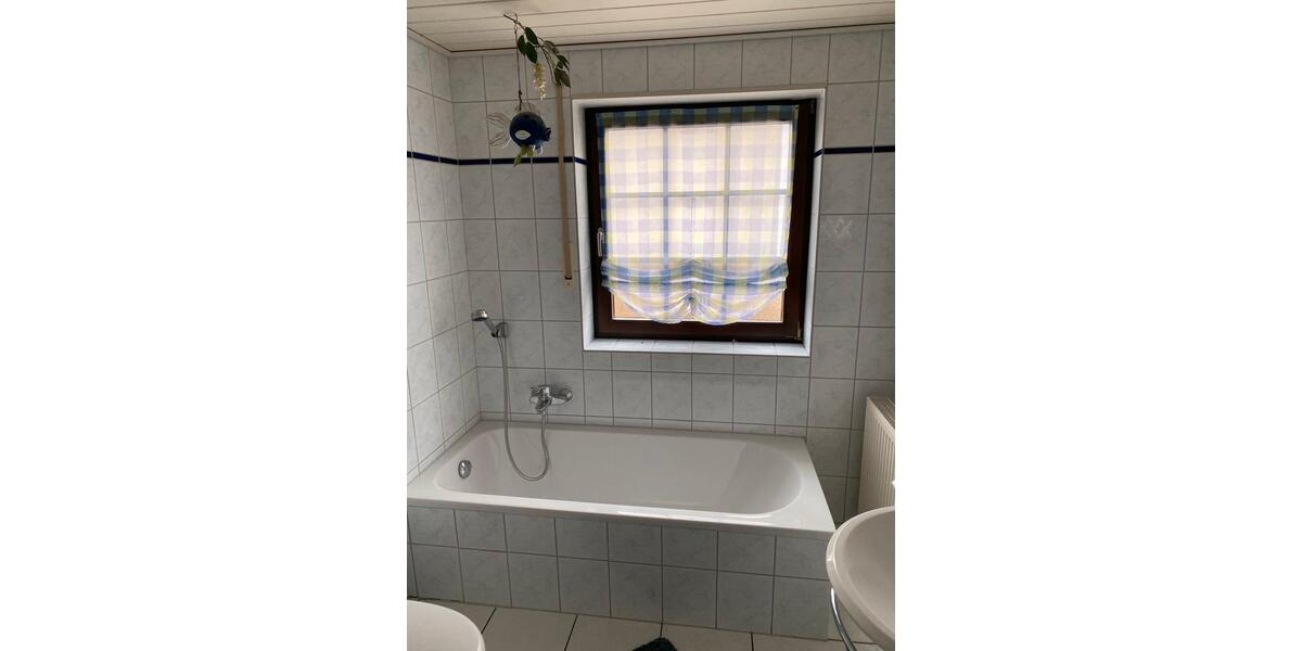 Reihenhaus Bad Lippspringe - 6 Zimmer, 103 m&sup2;, 849&euro; | Angebot:26211216