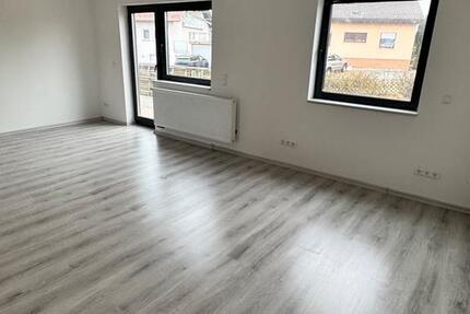 Wohnung Jettingen - 3 Zimmer, 90 m&sup2;, 1.300&euro; | Angebot:24833705