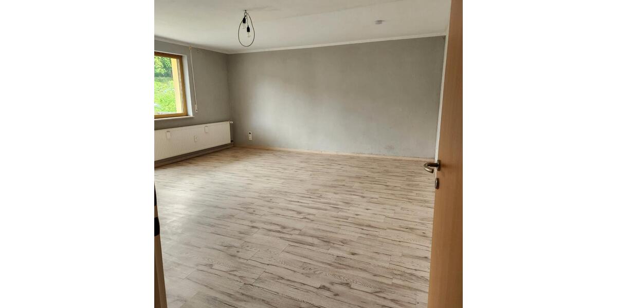 Etagenwohnung Mömbris - 4 Zimmer, 94 m&sup2;, 725&euro; | Angebot:26579879