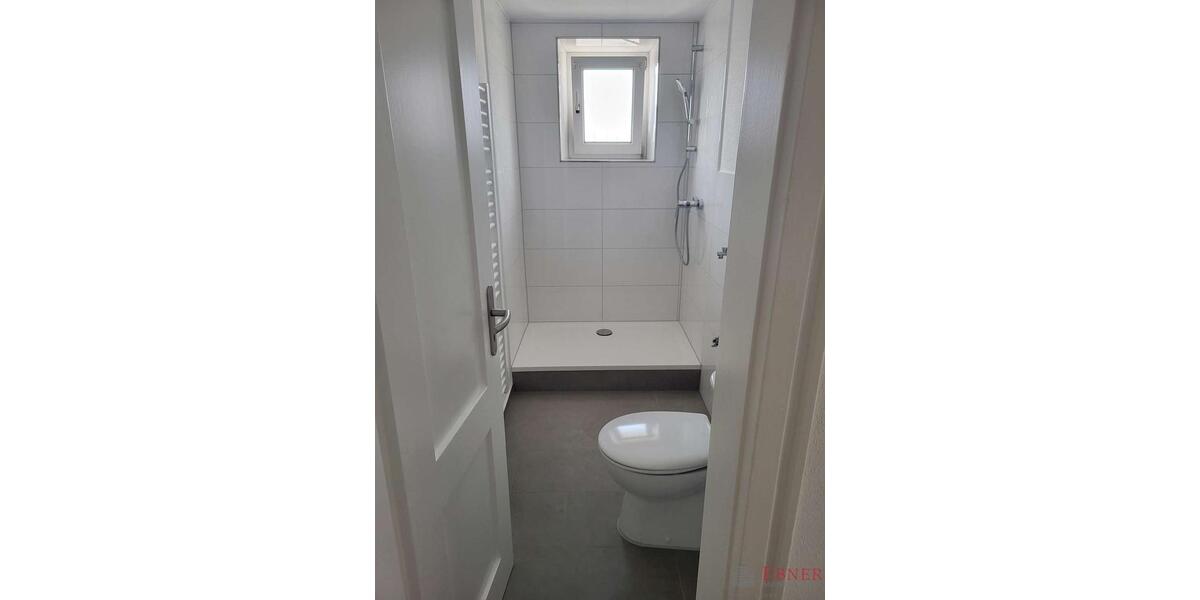 Etagenwohnung Zwiesel - 1 Zimmer, 34 m&sup2;, 280&euro; | Angebot:26132815