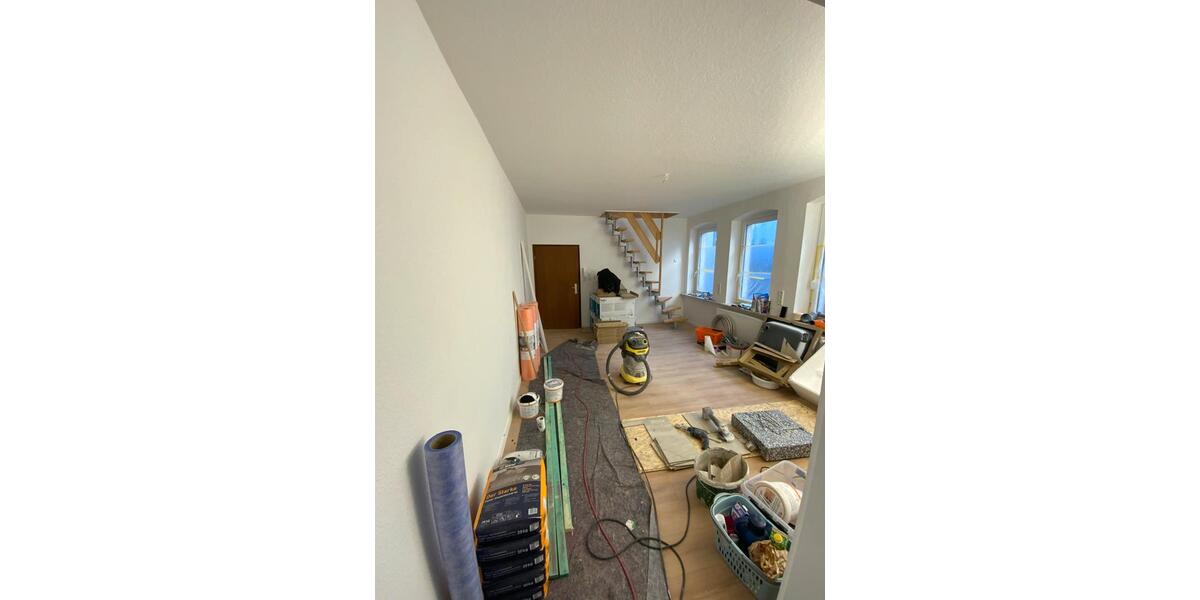 Kernsaniert & mit besonderem Wohngefühl: 2-Zimmer-Maisonette 2 zimmer