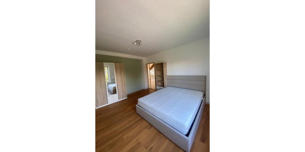 Einfamilienhaus Kindelbrück Bilzingsleben - 5 Zimmer, 180 m&sup2;, 950&euro; | Angebot:24492378