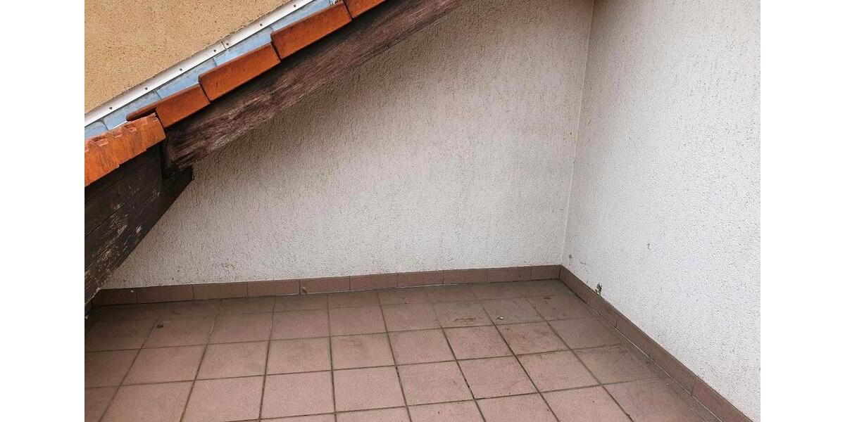 Dachgeschoßwohnung Mannheim Gartenstadt - 3 Zimmer, 75 m&sup2;, 920&euro; | Angebot:26577689