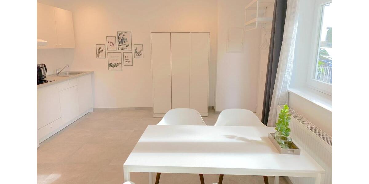 Wohnen auf Zeit Bad Oeynhausen Rehme - 1 Zimmer, 35 m&sup2;, 990&euro; | Angebot:25678666