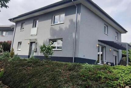 Haus Herschweiler-Pettersheim Pettersheim - 10 Zimmer, 257 m&sup2;, 2.450&euro; | Angebot:26504266