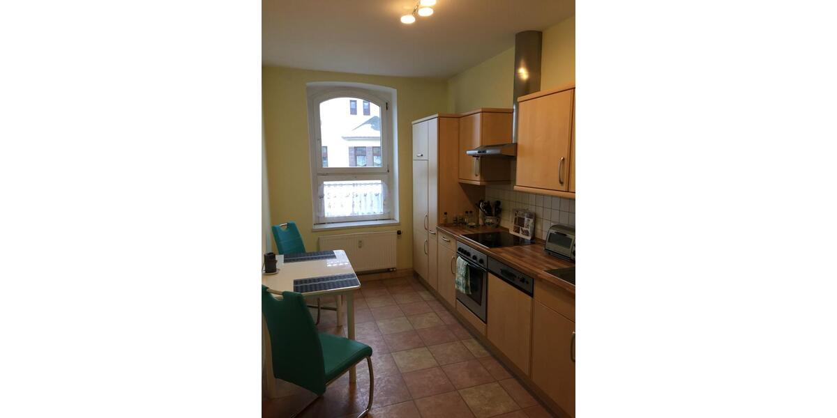 Etagenwohnung Gröditz - 2 Zimmer, 75 m&sup2;, 410&euro; | Angebot:23863088