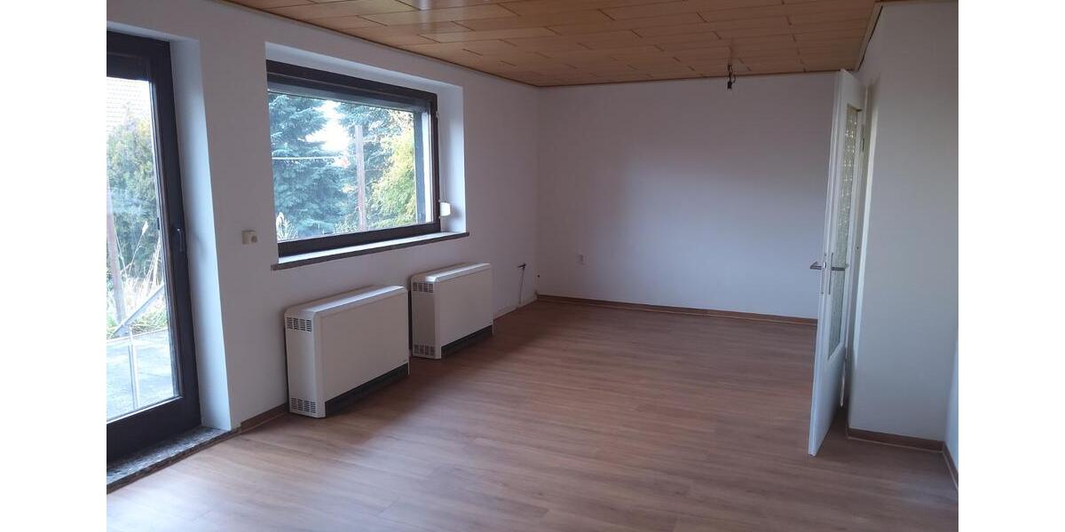 Einfamilienhaus Wurzen - 4 Zimmer, 105 m&sup2;, 1.300&euro; | Angebot:23842839