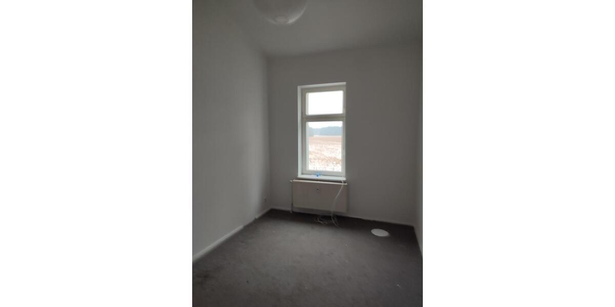 Etagenwohnung Zehdenick - 2 Zimmer, 65 m&sup2;, 399&euro; | Angebot:24980321