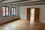 Großzügige 2-Zimmer-Wohnung mit offener Küche in schöner Lage