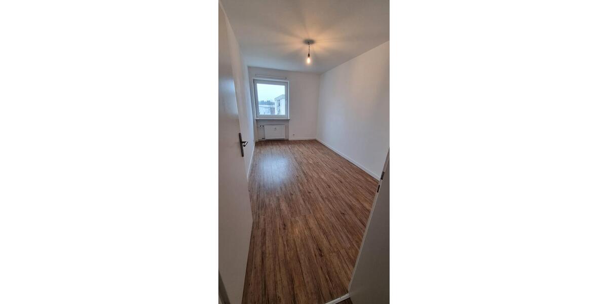 Etagenwohnung Landsberg am Lech Ellighofen - 3 Zimmer, 69 m&sup2;, 1.000&euro; | Angebot:26456237
