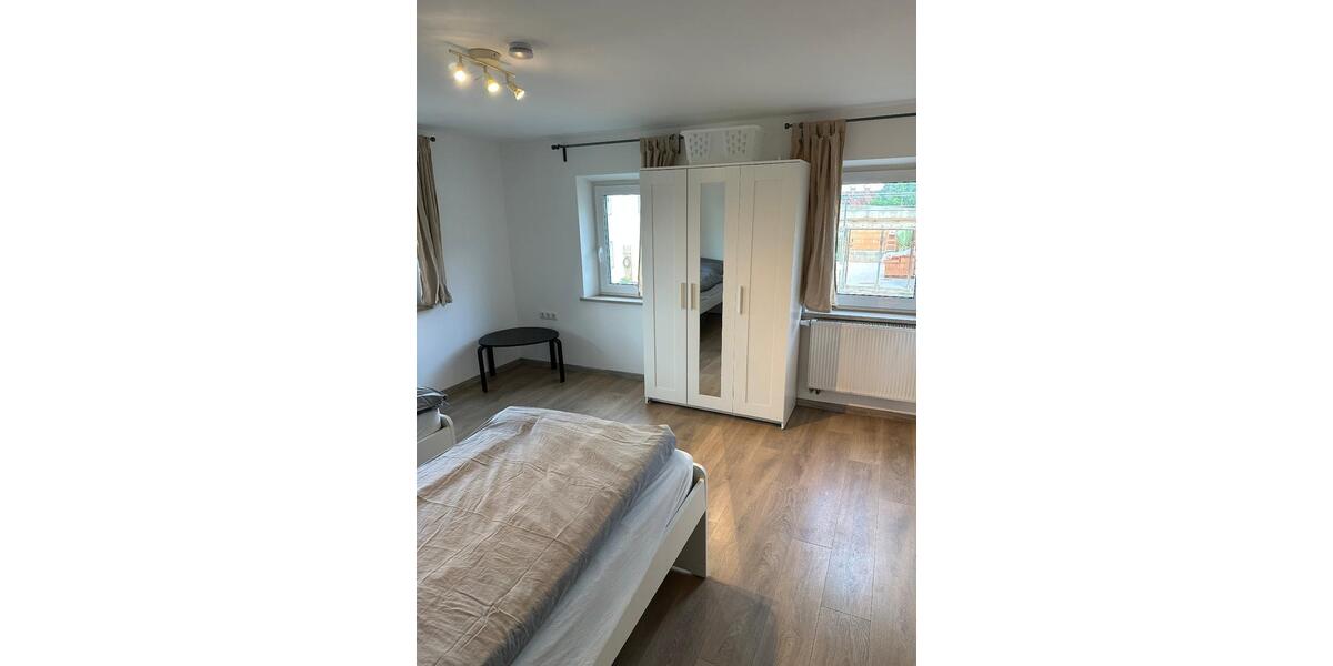 Wohnen auf Zeit Ettringen - 1 Zimmer, 40 m&sup2;, 700&euro; | Angebot:24811256