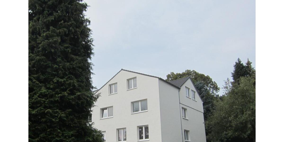 Erdgeschoßwohnung Waldbröl - 3 Zimmer, 120 m&sup2;, 840&euro; | Angebot:24183198
